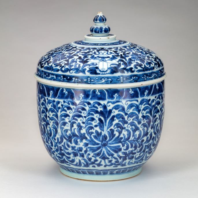 Chinese pot and cover for the Thai market | MasterArt